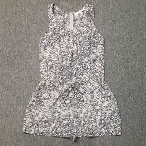 Forever 21 cream/black romper, Size Small